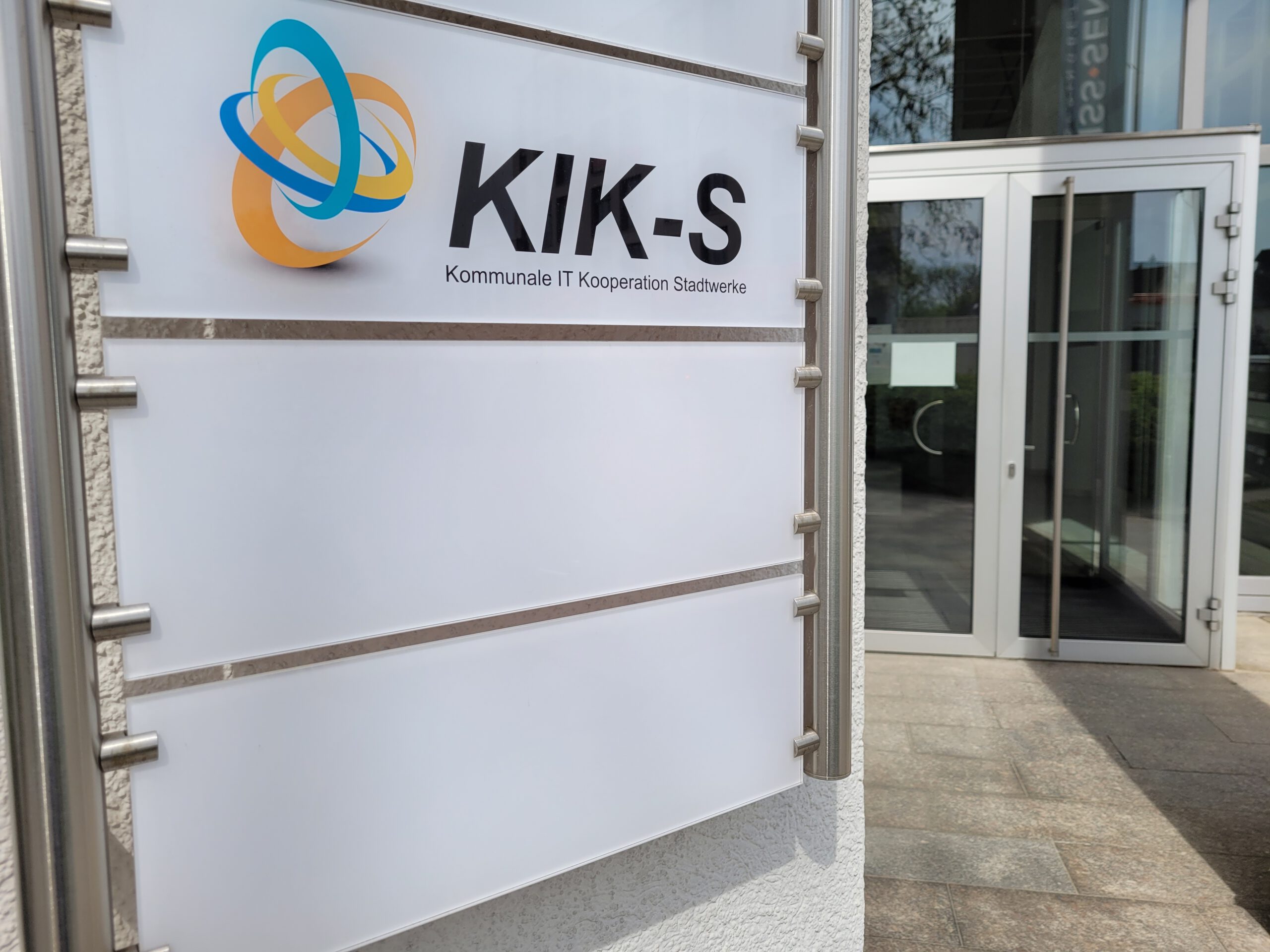 Eingang Büro KIK-S